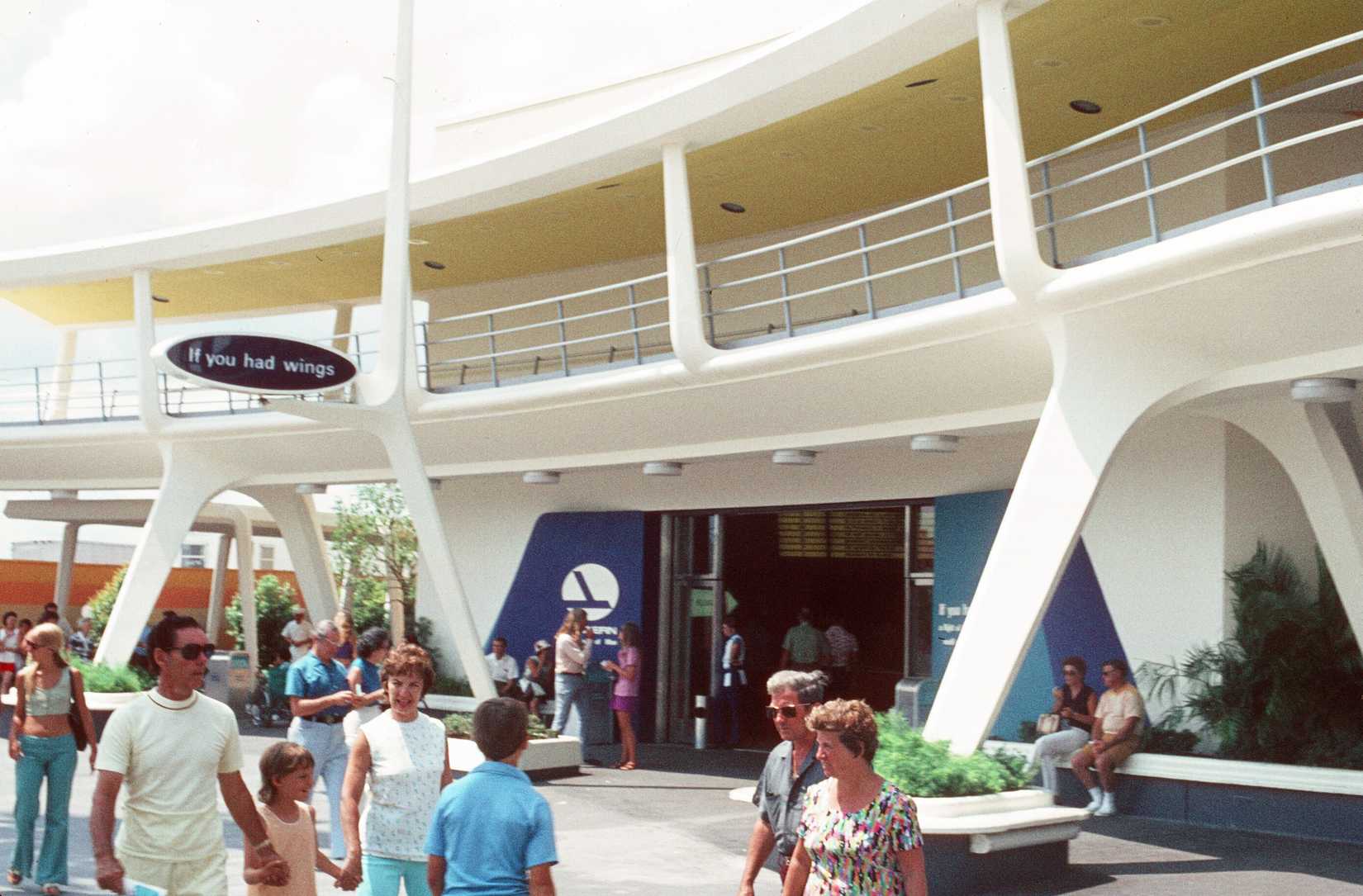 The foyer for the ride in 1972