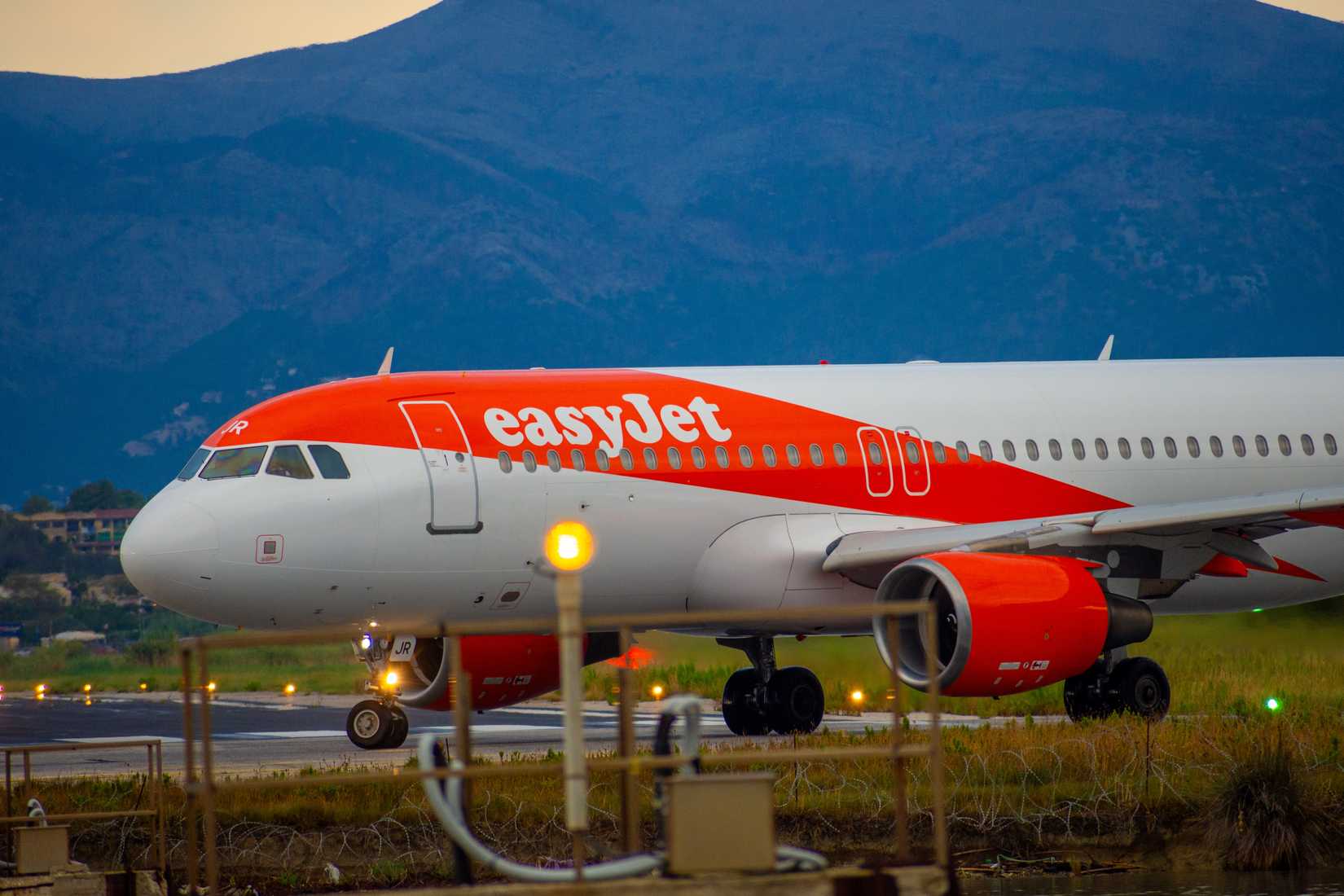 easyJet Airbus A320