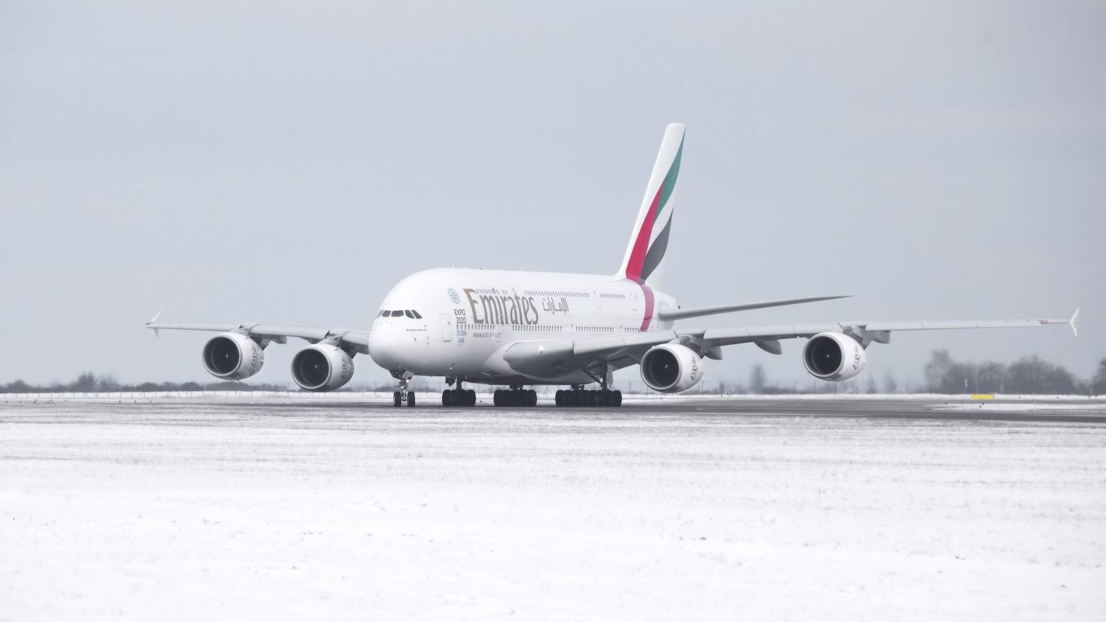 Emirates Airbus A380 Endures 3-Hour Wait After Landing In Toronto Due To Heavy Snow
