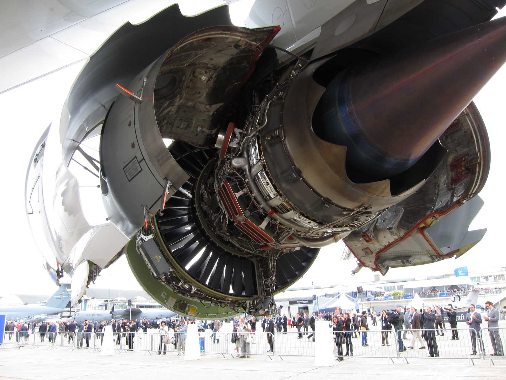 747 Engine Explode Why Did Boeing Choose GE To Build The 747-8’s Exclusive Engine?