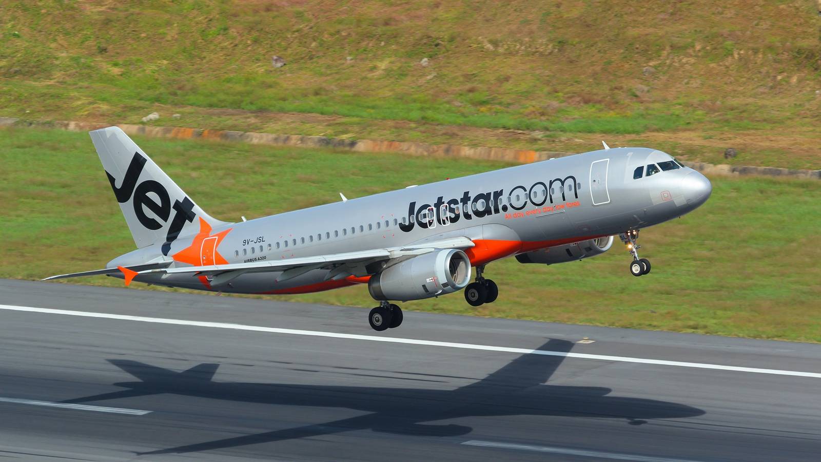 Jetstar Japan To Rebrand As Qantas Sells Final Stake To Local Group