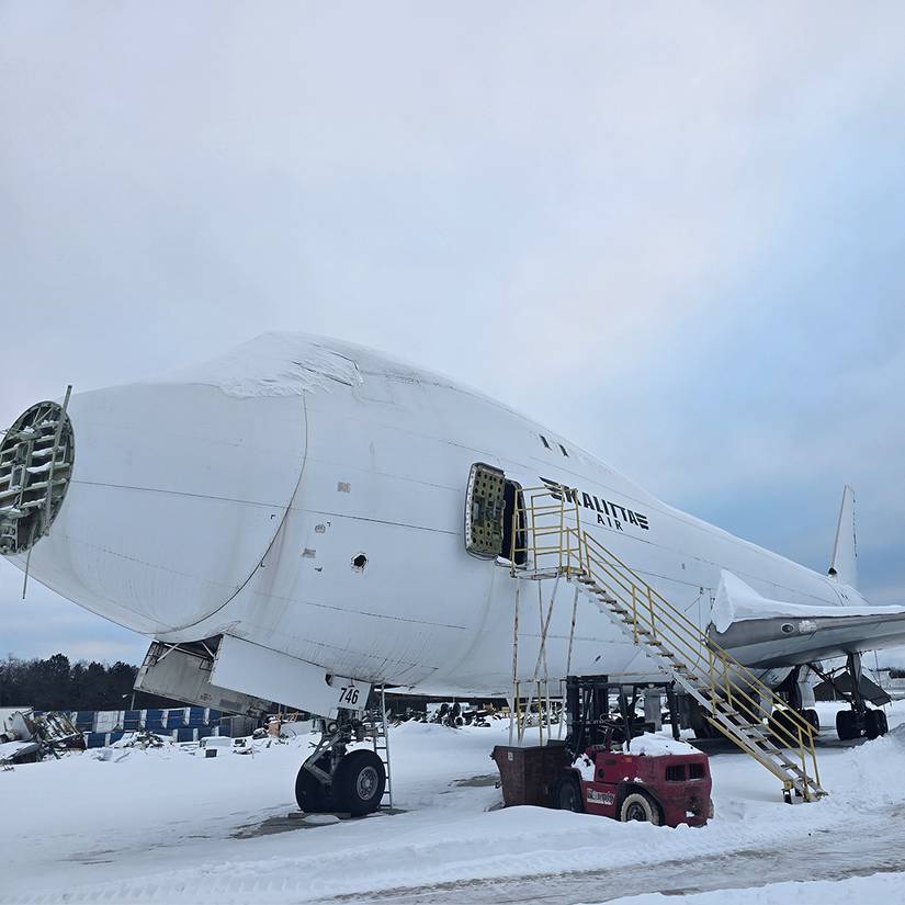 Dismantled Kalitta Air 747