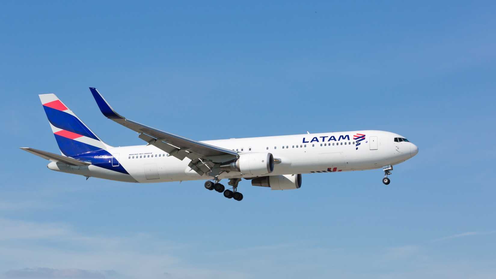 A LATAM Boeing 767
