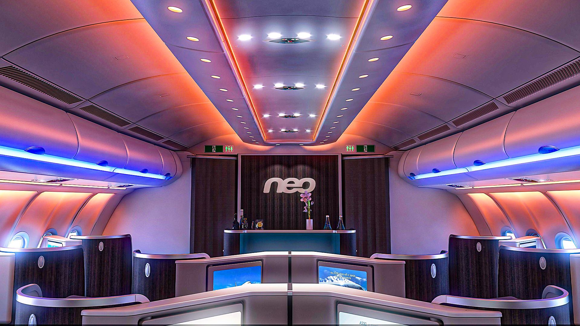 The Striking Differences Between Airbus & Boeing’s Cabin Philosophies