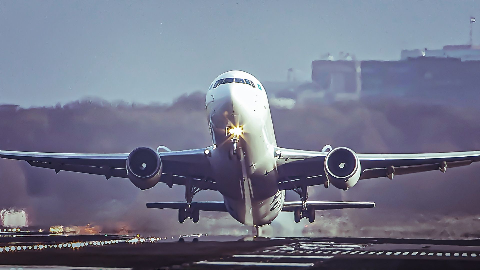 Safer Flights? Boeing Files Patent For Aircraft Tail Strike Prevention System