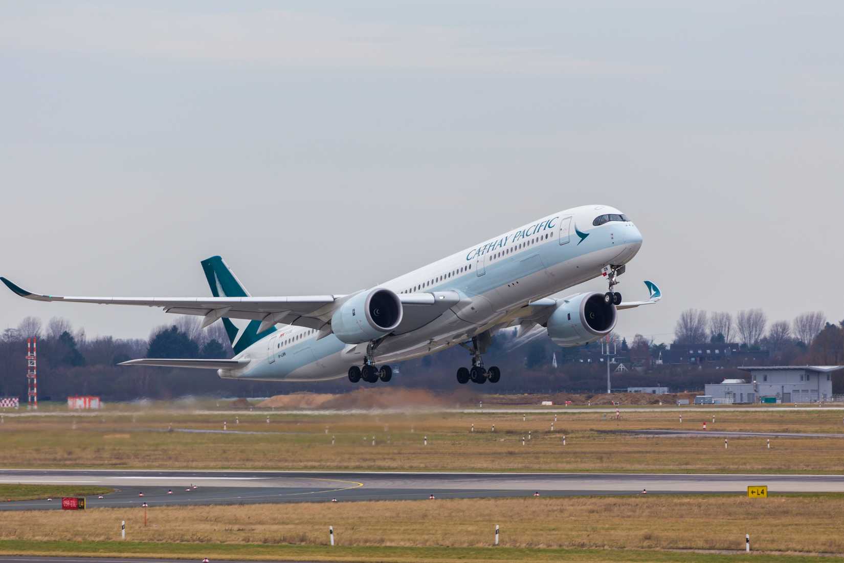 Cathay Pacific A350 Departing Dusseldorf