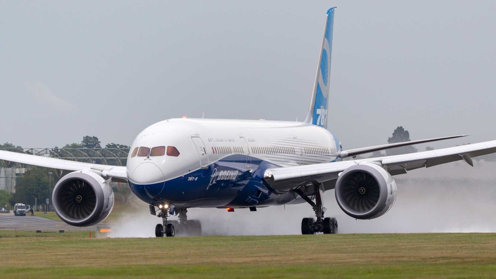 Boeing 787 Dreamliner Prices Revealed - image 2