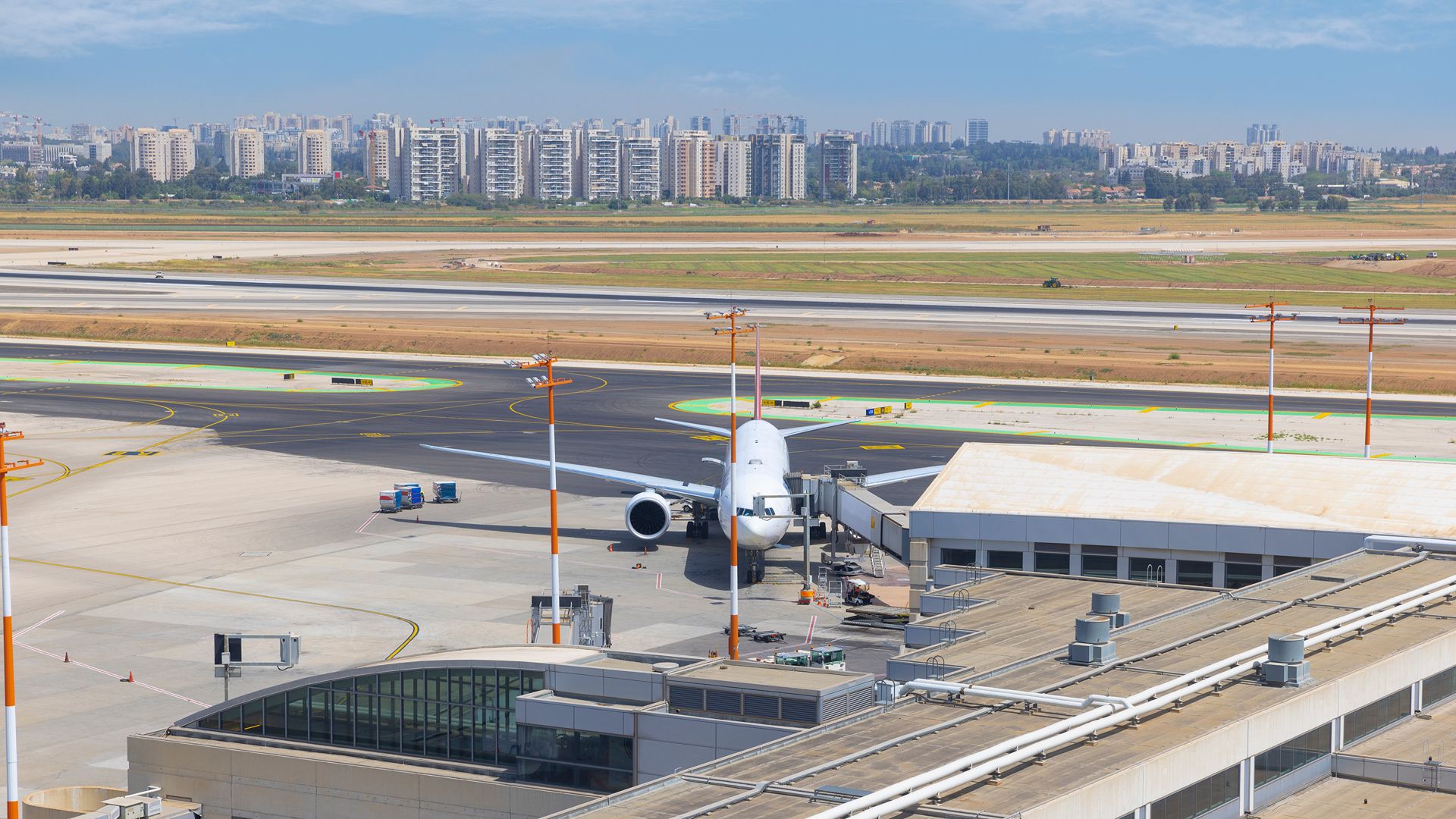 ben gurion airport apron