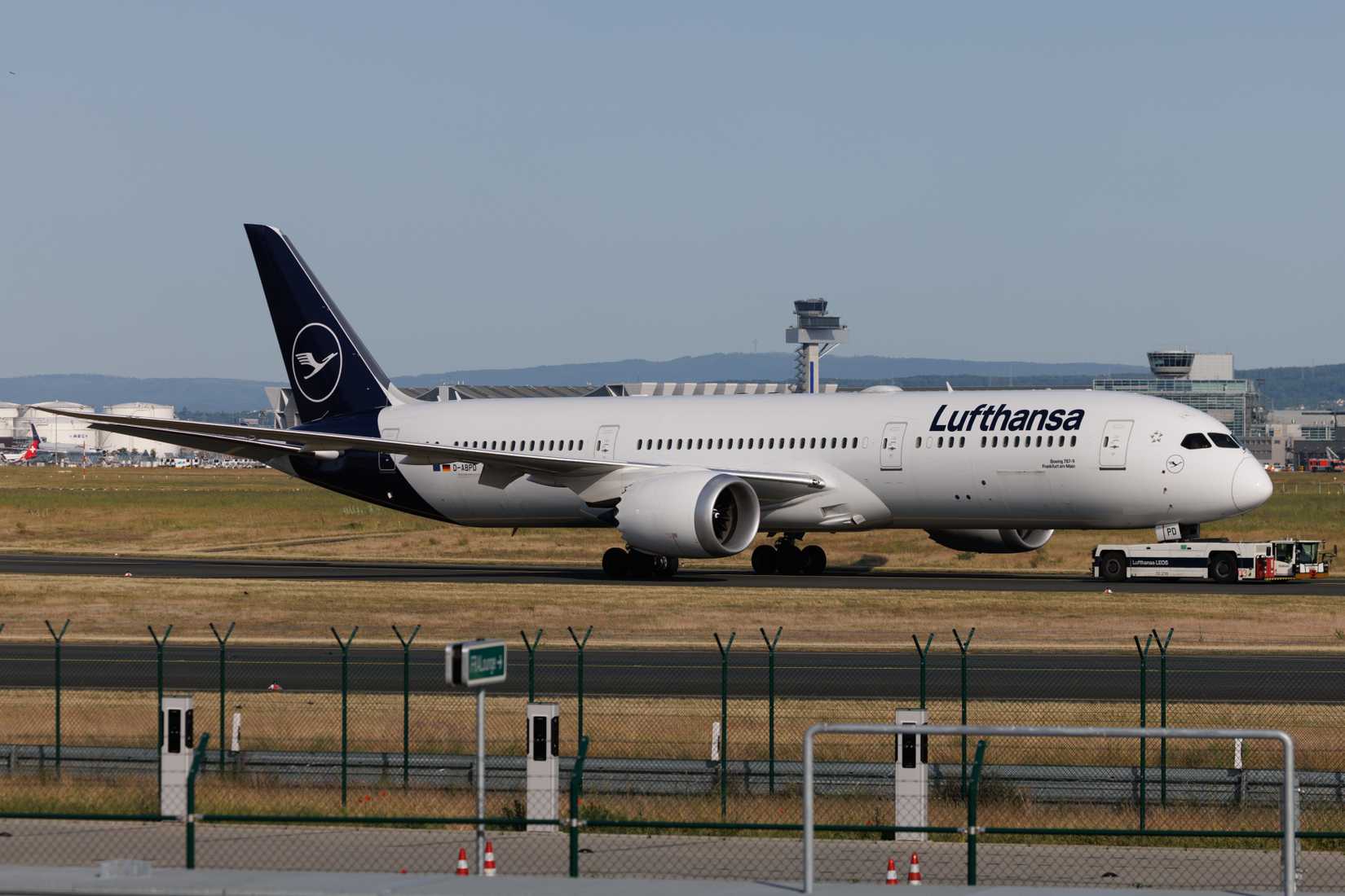 Lufthansa 787 Taxiing In Frankfurt
