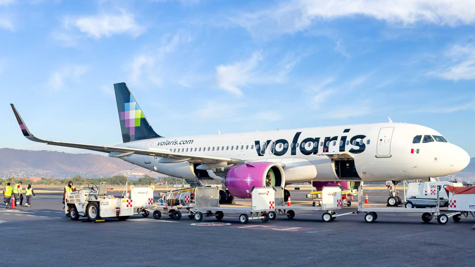 Volaris A320neo In Mexico City