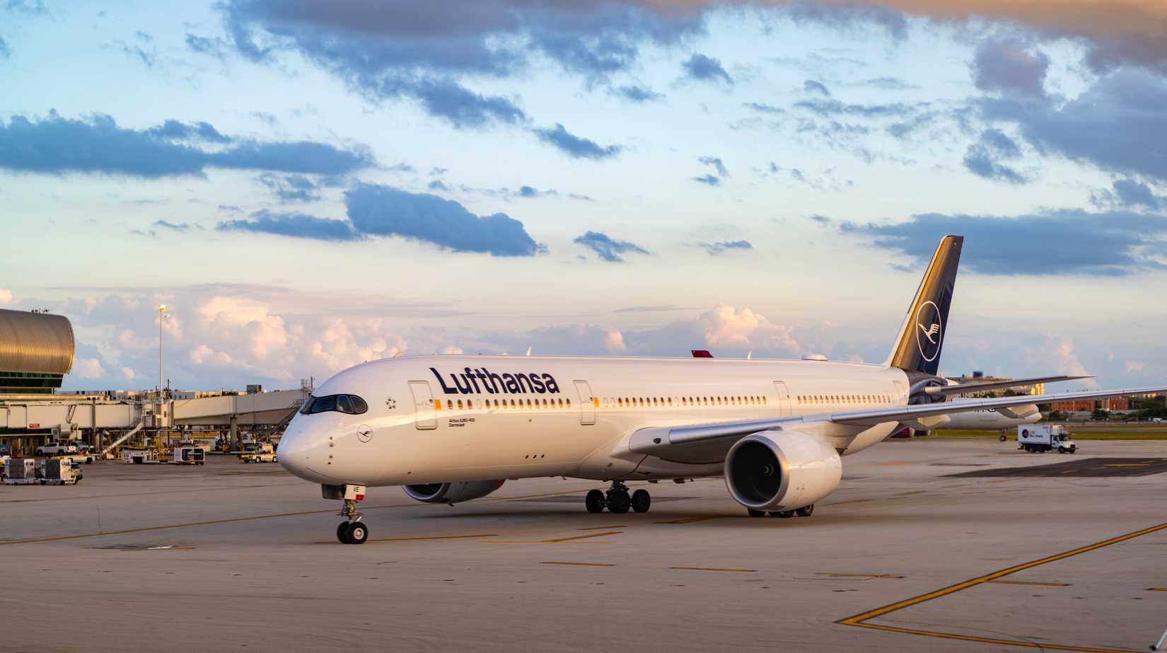 Lufthansa A350 In Miami