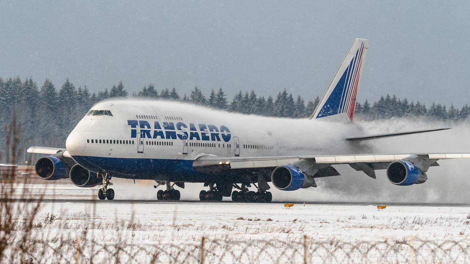 Unable To Get New Planes Russia Is Reactivating Boeing 747s