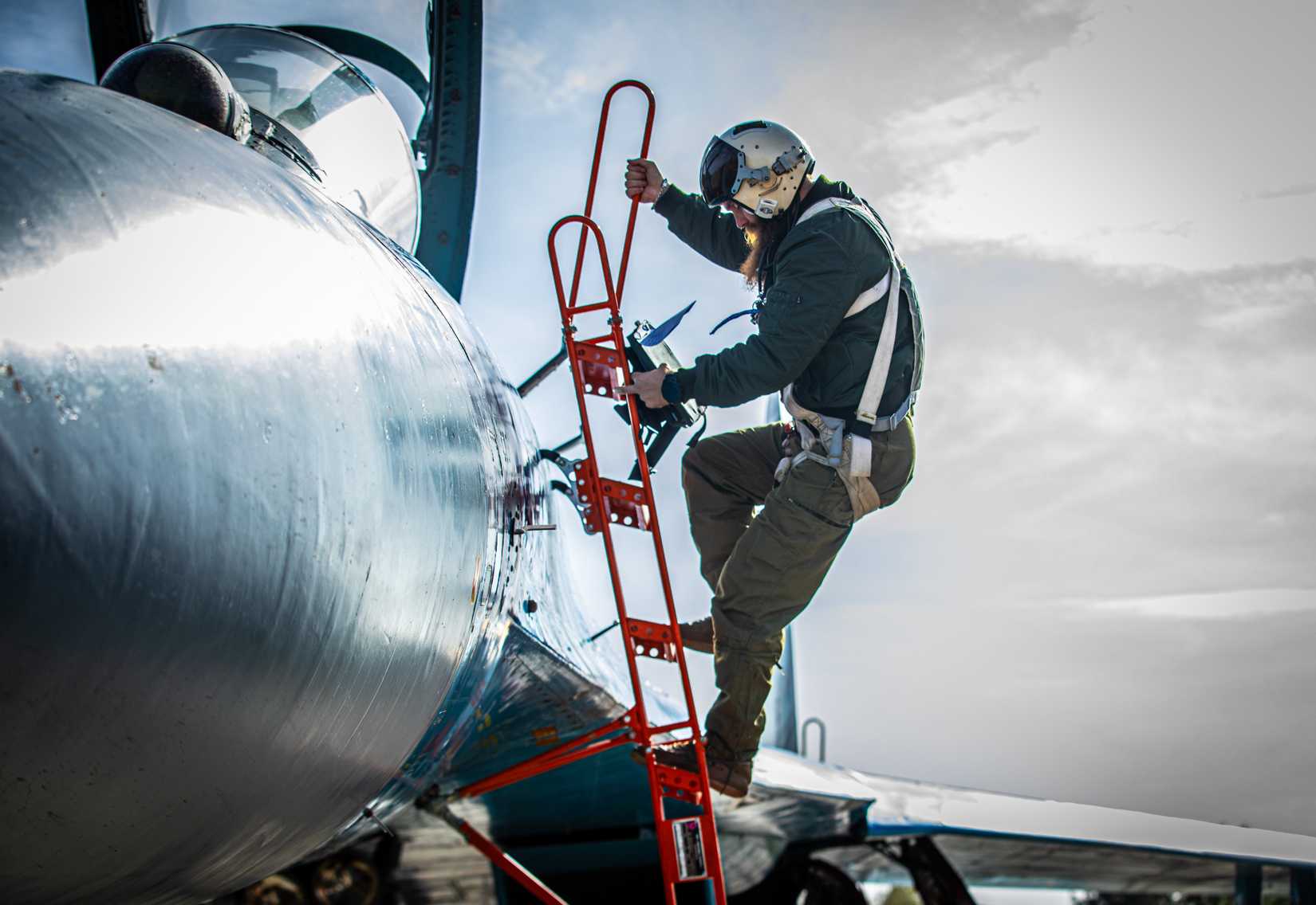 UkrAf fighter pilot of the Su-27 with the callsign Viking.