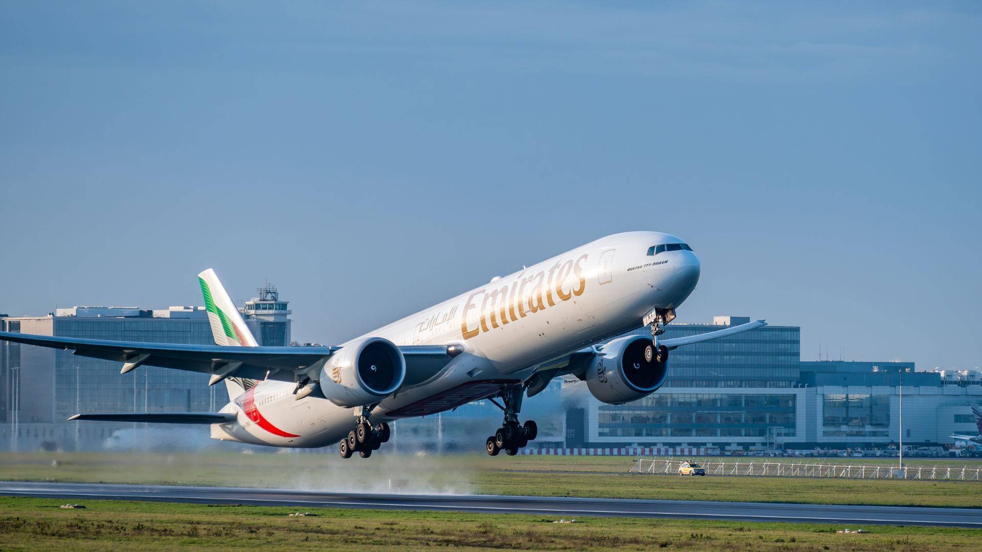Emirates To Boost Frequencies Between Dubai & Orlando In May
