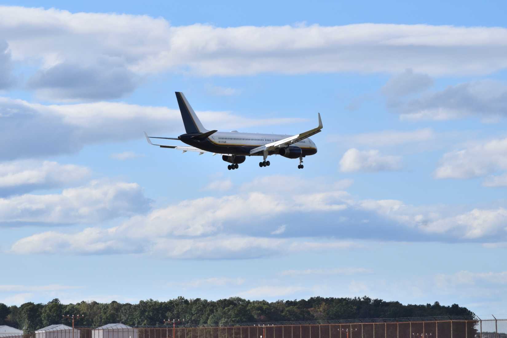 US Department of Justice Boeing 757-223 (N874TW), landing at Richmond Airport ( RIC - Virginia, USA), arriving From Long Beach (LGB - California, USA) on 8-Oct-2025.
