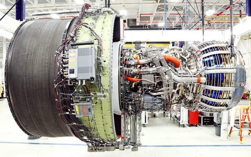 Here’s How Different The Boeing 747-8’s Engines Are Compared To The 787