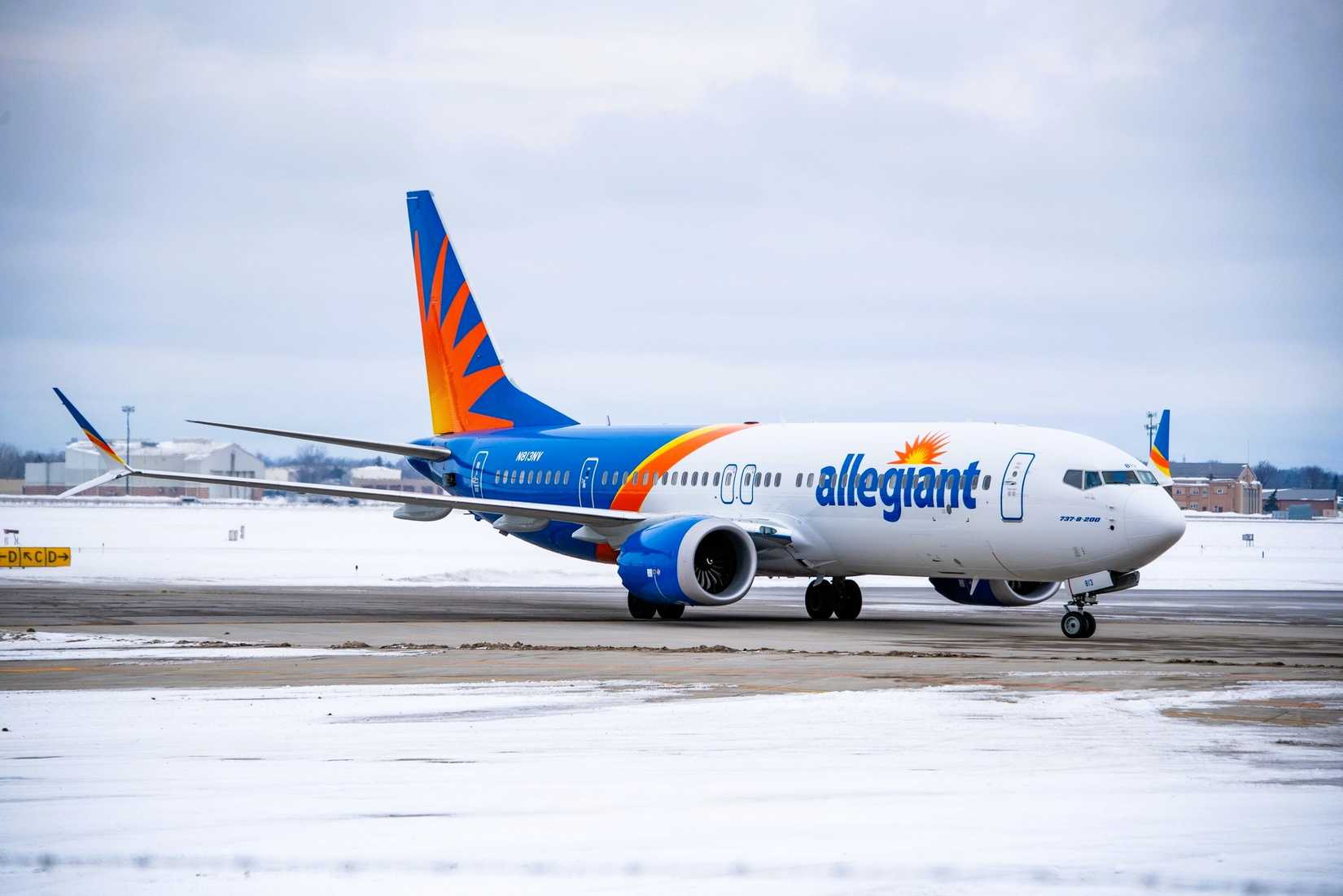 Allegiant Boeing 737 MAX 8