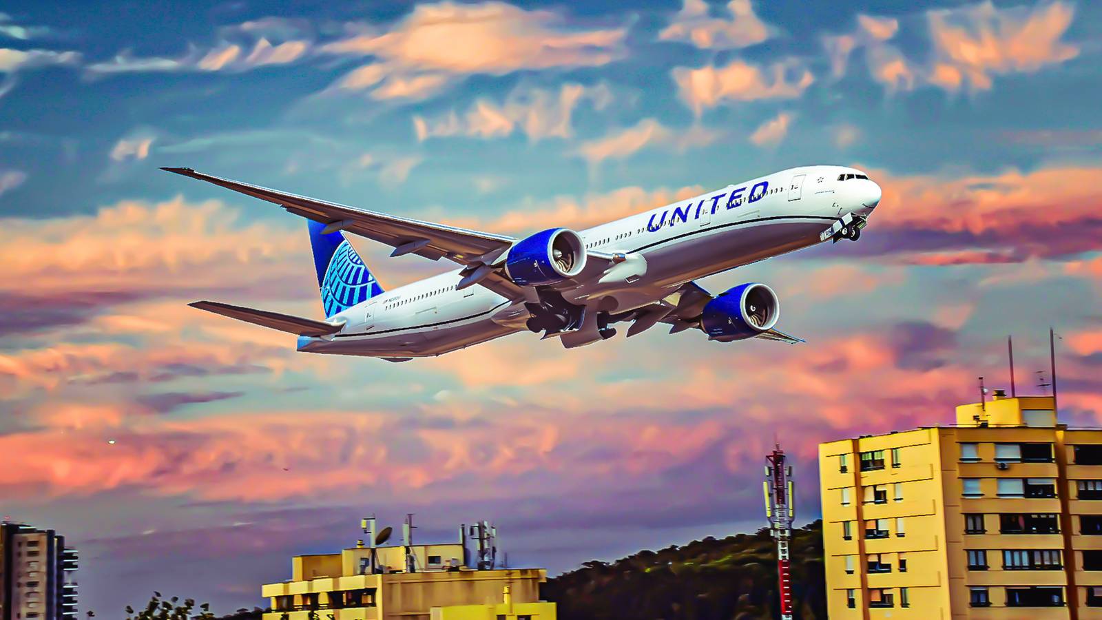 Catch Her If You Can: Notorious Stowaway Slips Past TSA Again, Boards United Flight To Milan