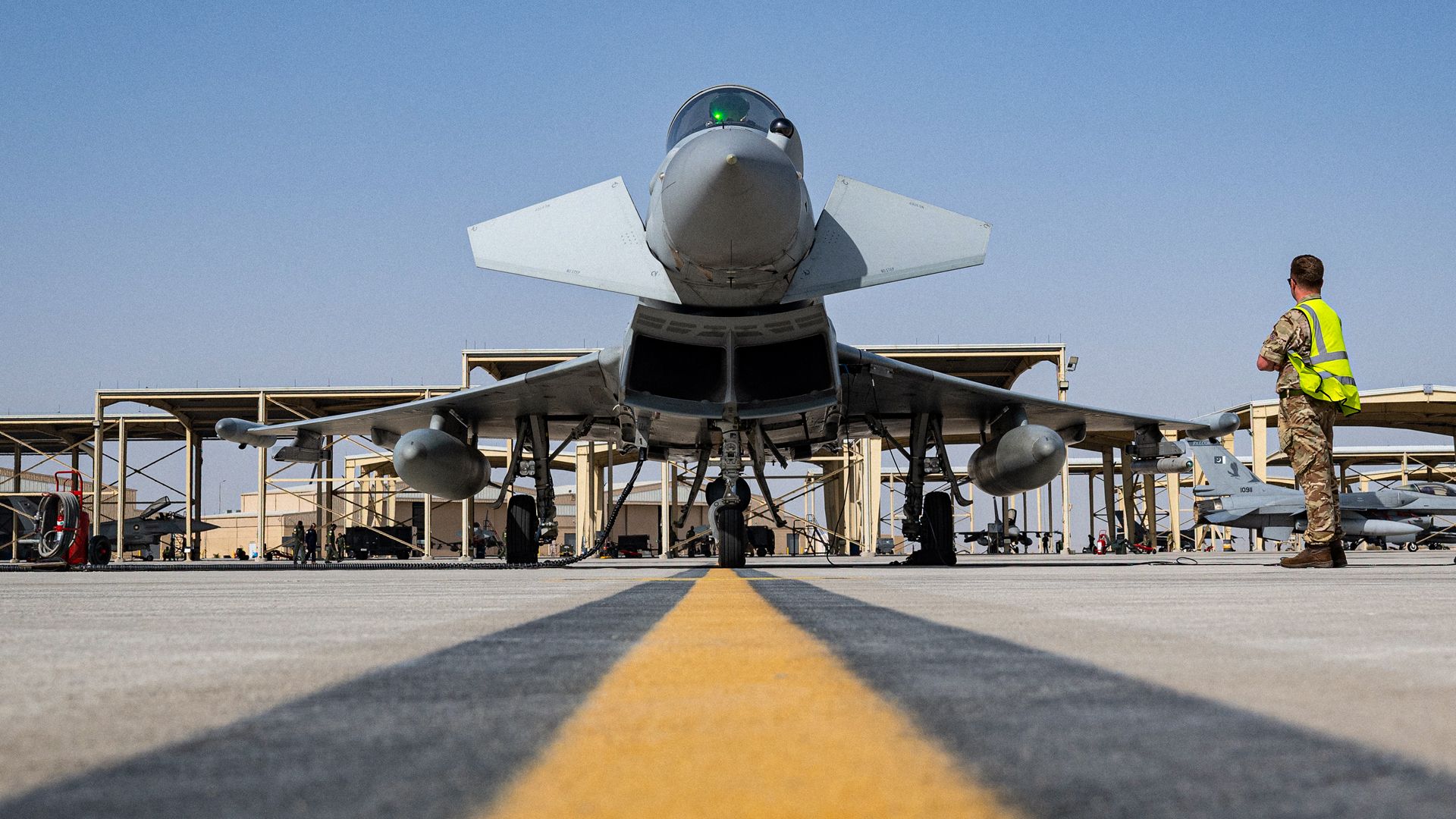 A Look At The Salaries Of Fighter Jet Pilots In Europe In 2026