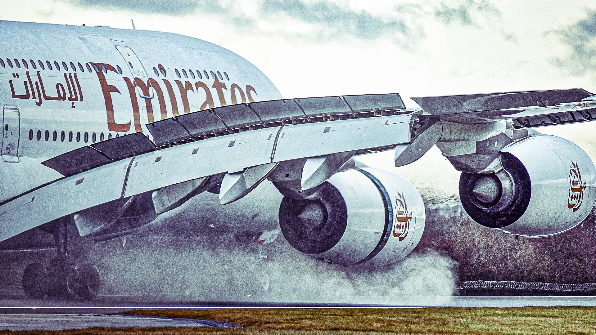 Why Didn't Airbus Build The A380 With An Exclusive Engine Type?