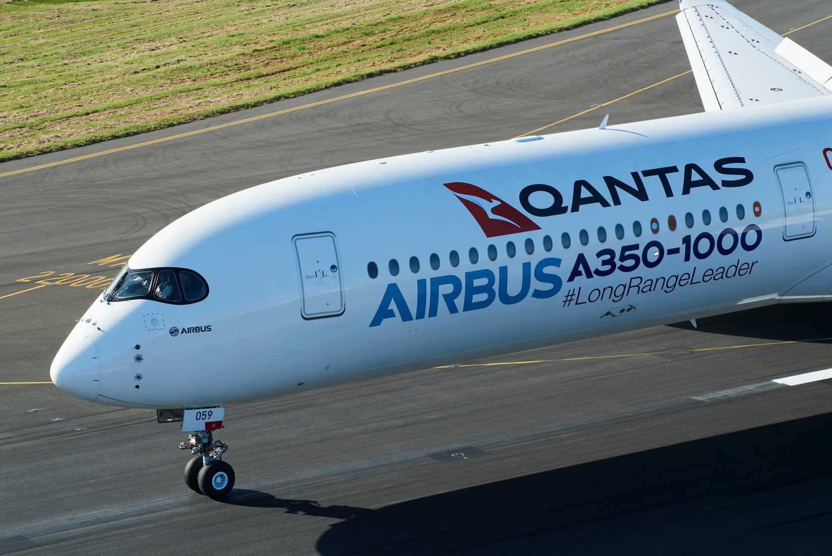 A350-1000 Takes Lead in Range Advantage Over Boeing 777-300ER - image 2