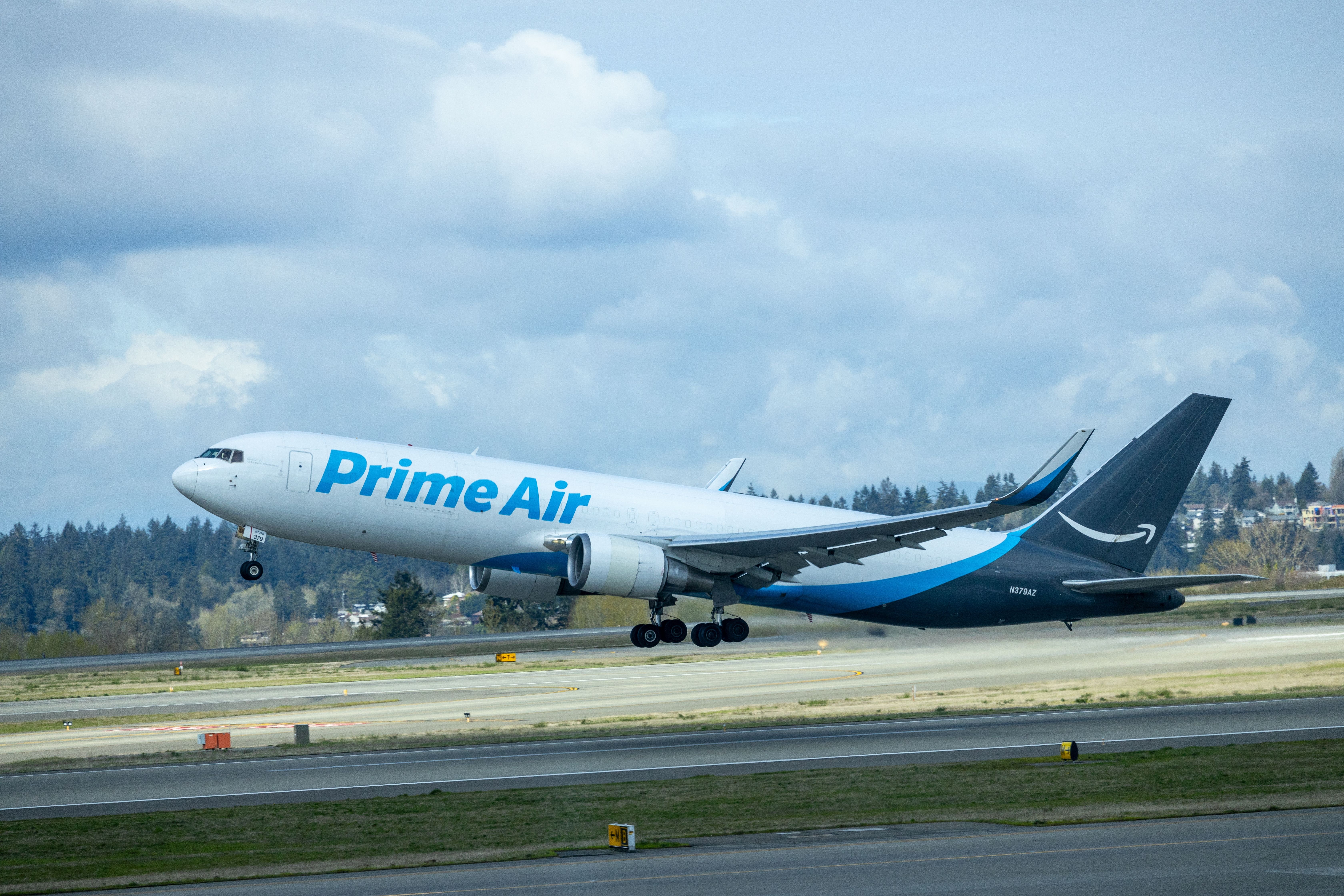 Another Wrinkled Fuselage: 33-Year-Old Amazon Air Boeing 767-300F