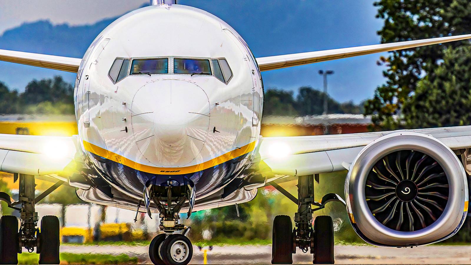 Boeing 737 MAX List Prices Range $110-130M, Actual Costs Drop Up to 60%