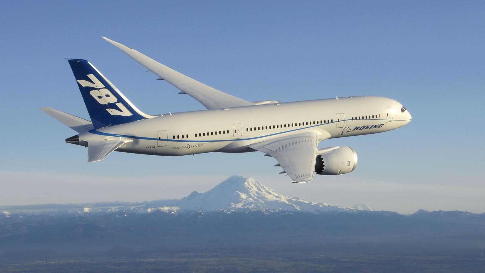 Why Did Boeing Build The 787 With 2 Different Engine Types?