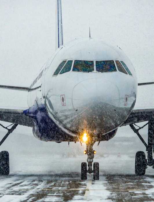 Can Snow Ingestion Damage Aircraft Engines