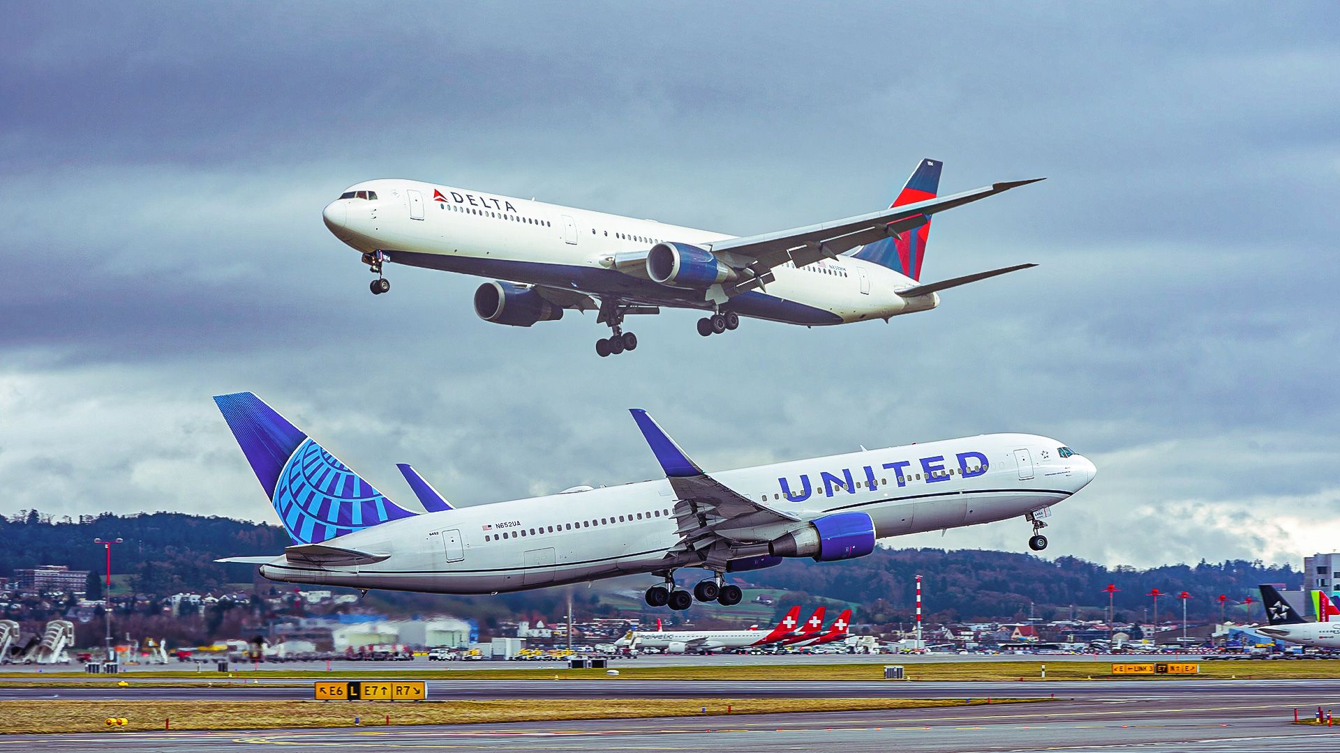 The Striking Differences Pilots Notice Between Flying The Boeing 767-300 & -400ER