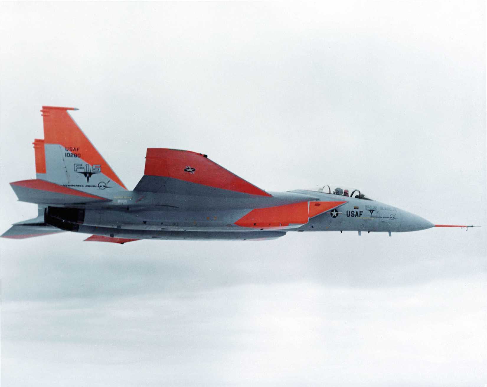 F-15A_first_prototype_1