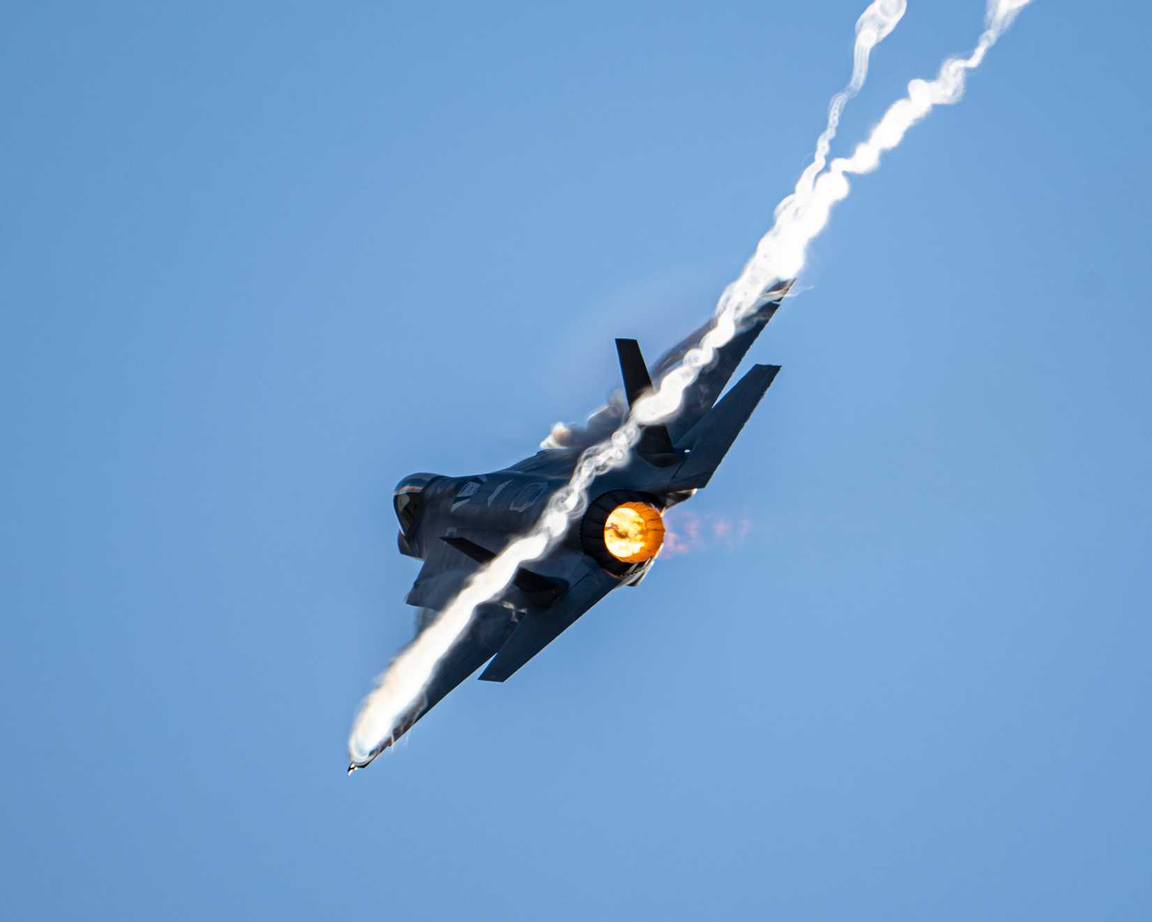 ir Force Maj. Melanie “Mach” Kluesner, pilot for the F-35A Demonstration Team, preforms high-speed aerial maneuvers