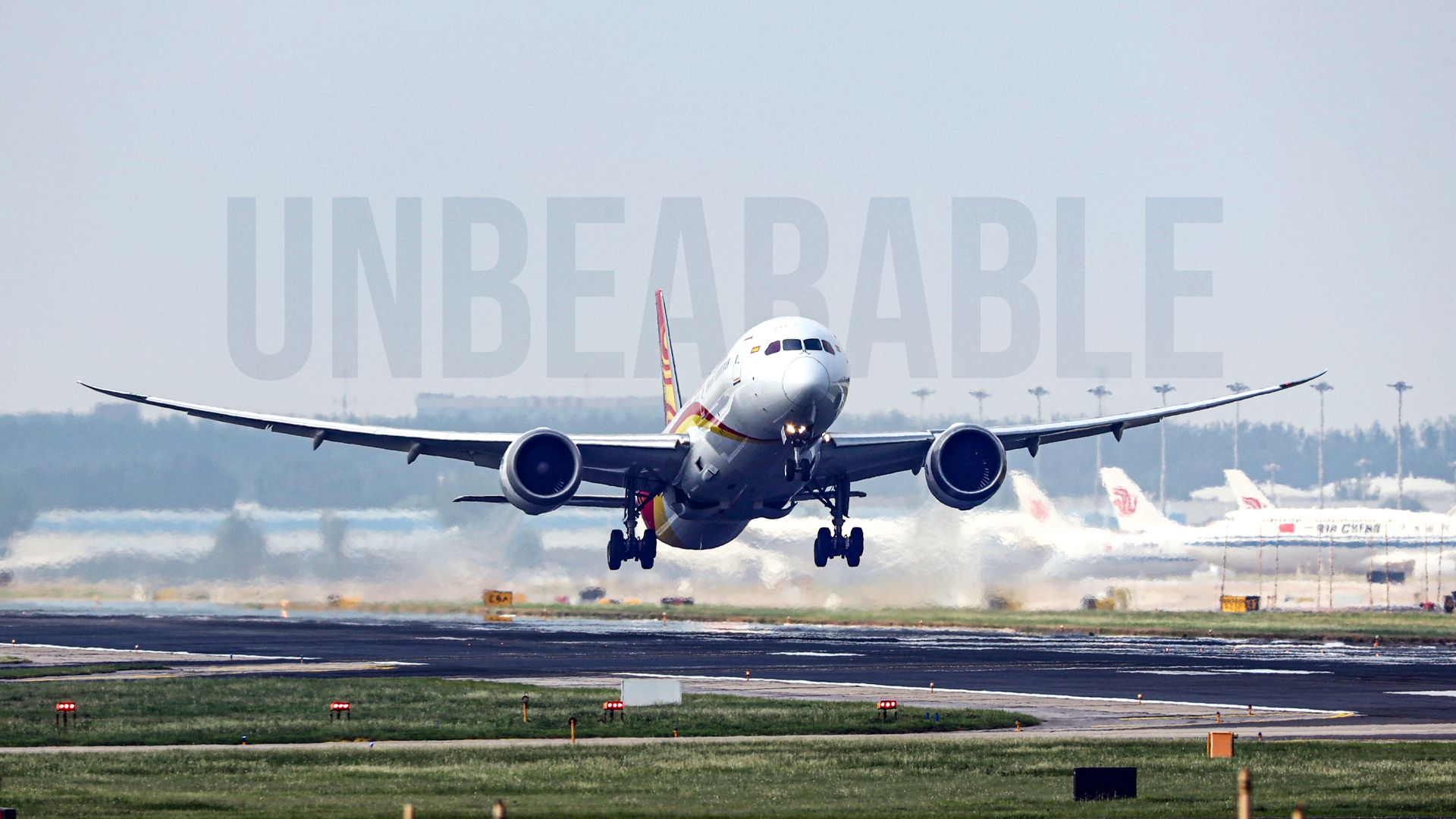 Is It True That Air Travel Is Becoming Unbearable? Here’s What Some Flyers Are Saying