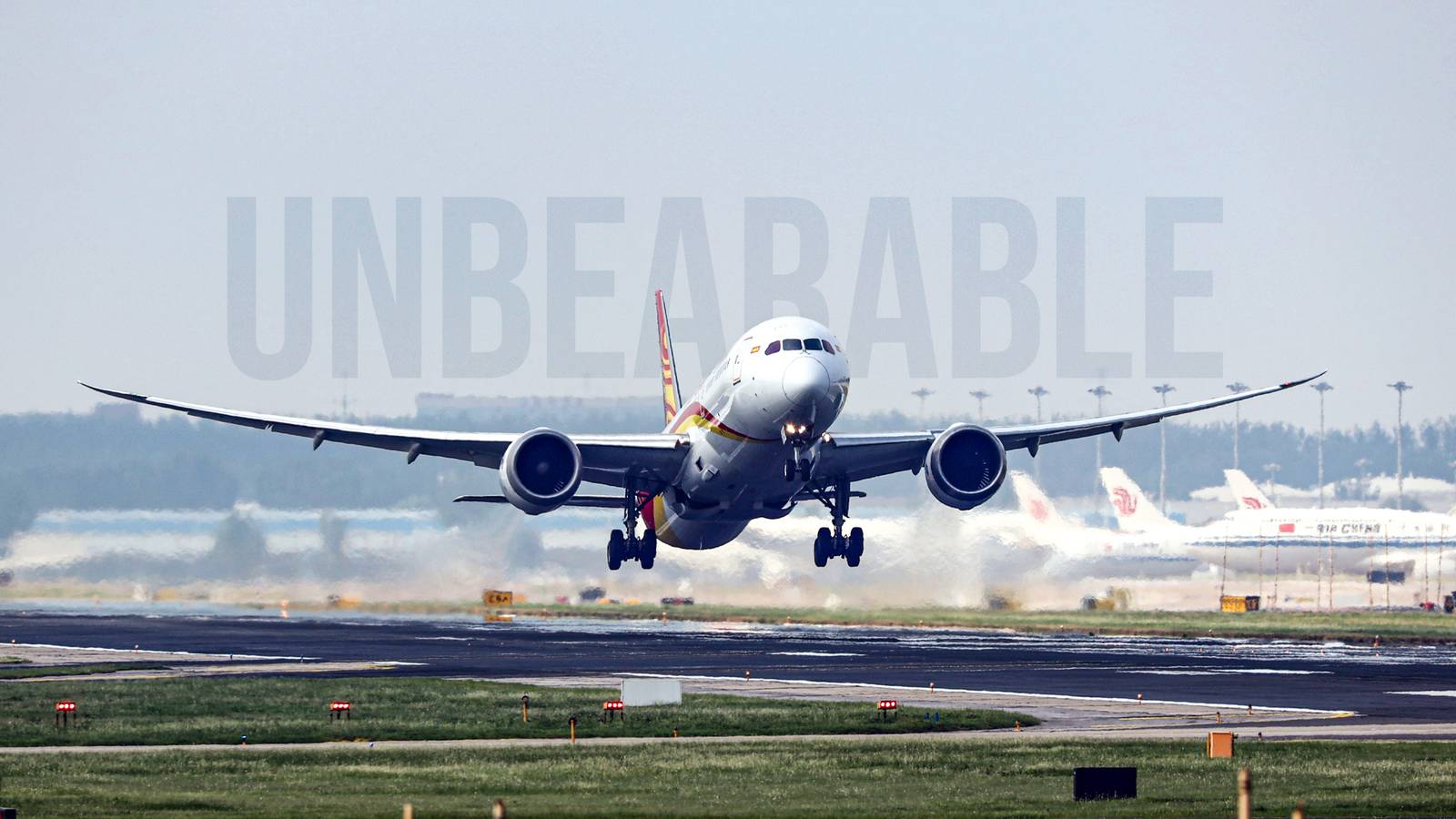 Is It True That Air Travel Is Becoming Unbearable? Here’s What Some Flyers Are Saying