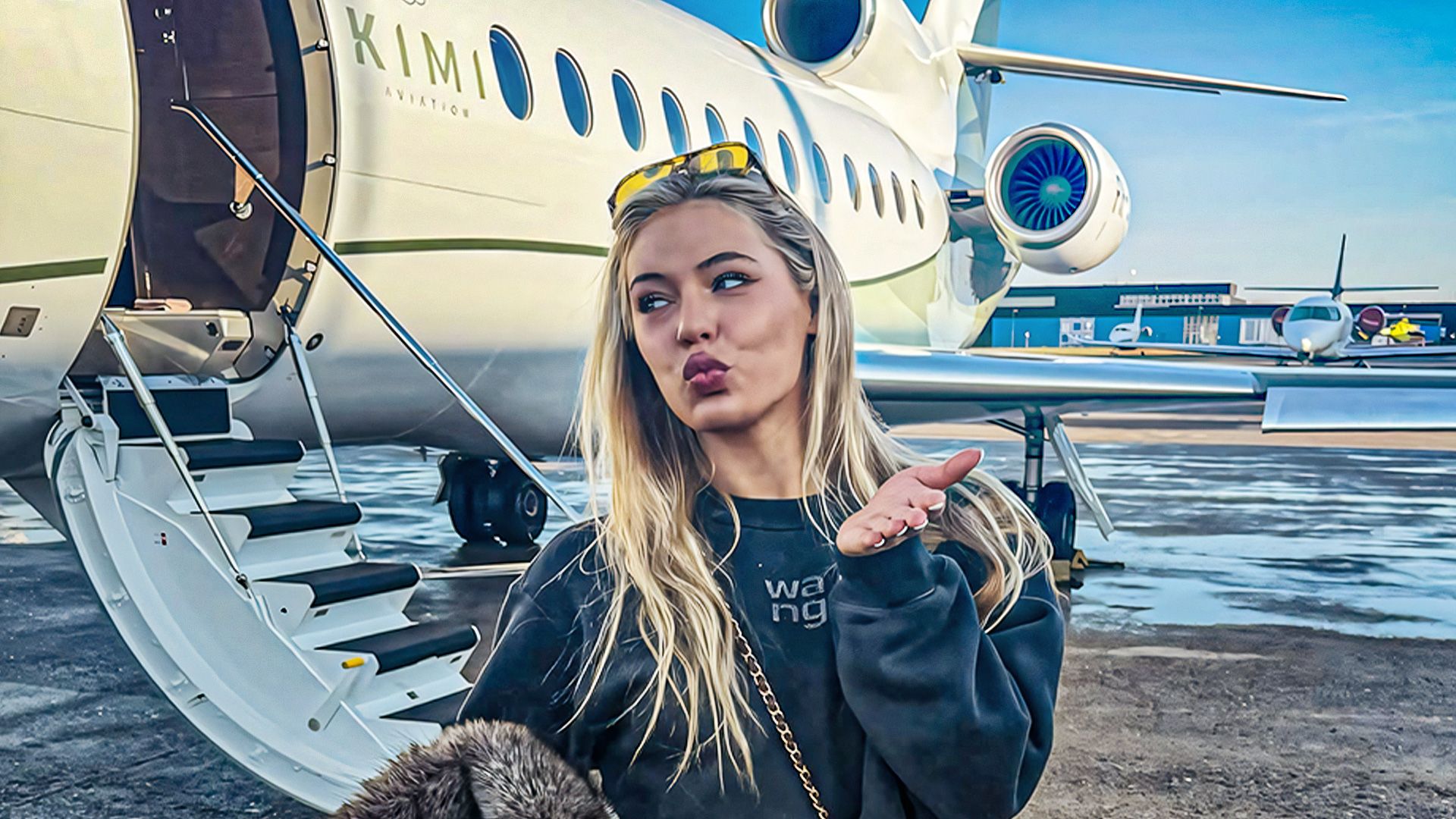 Inside the Luxurious Jet-Set Lifestyle Of Jutta Leerdam & Jake Paul