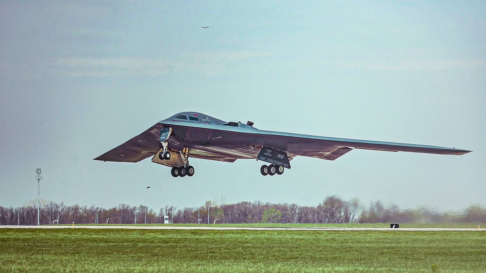 Which Country Has The Most Powerful Stealth Aircraft?
