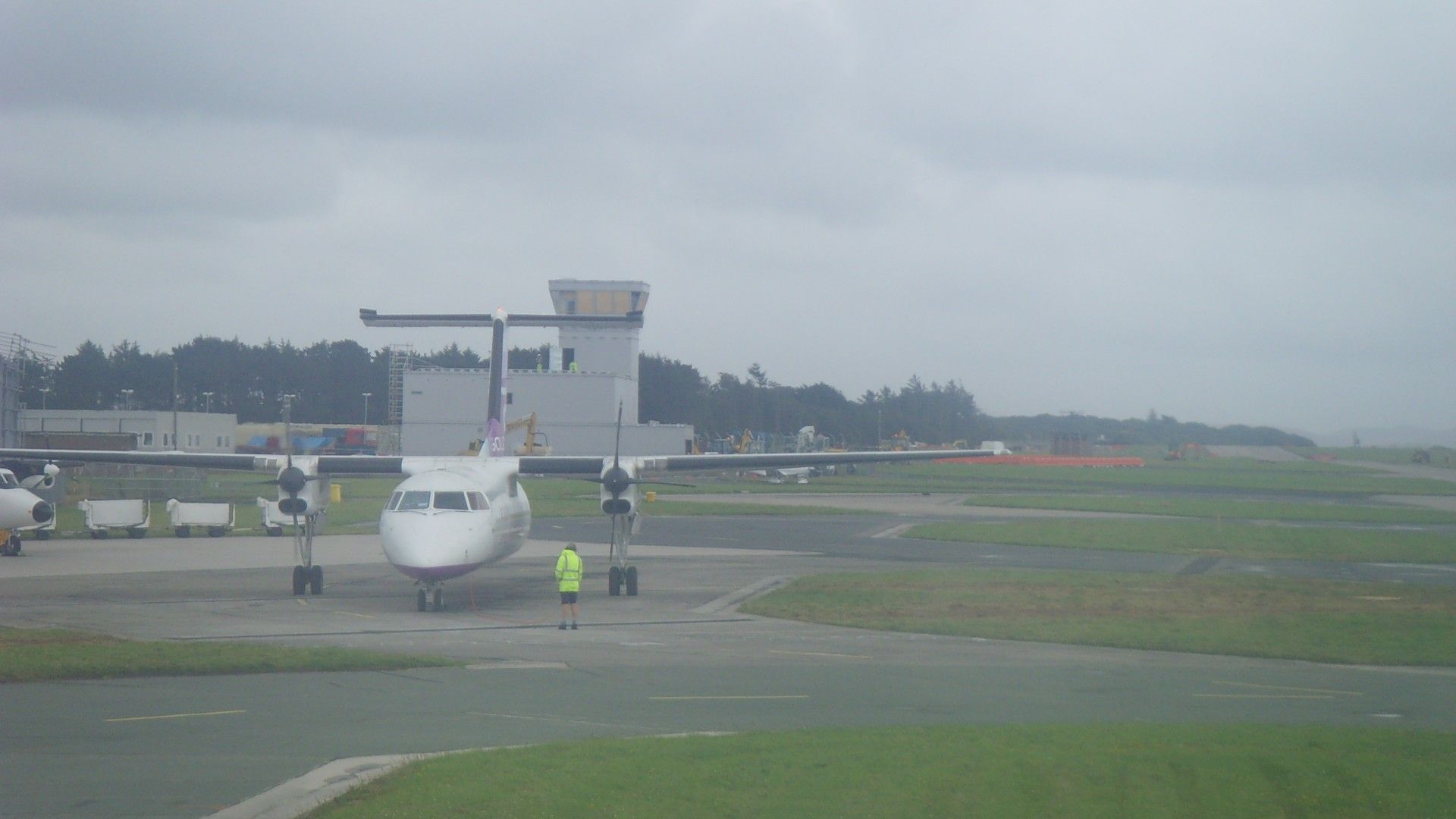 Cornwall-London Flight Subsidy Axed: Council Move Puts Newquay Airport’s Future In Jeopardy