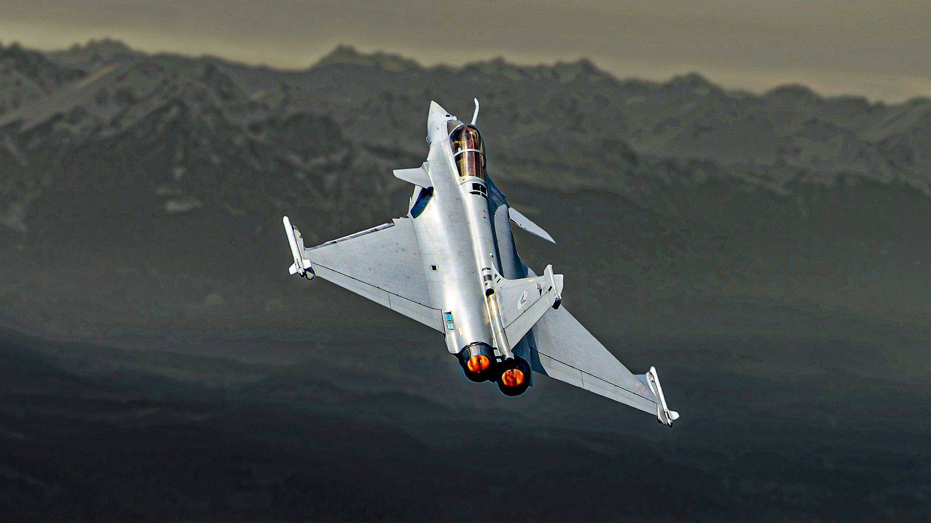 How The Royal Air Force’s Typhoon Avoids Electronic Jamming