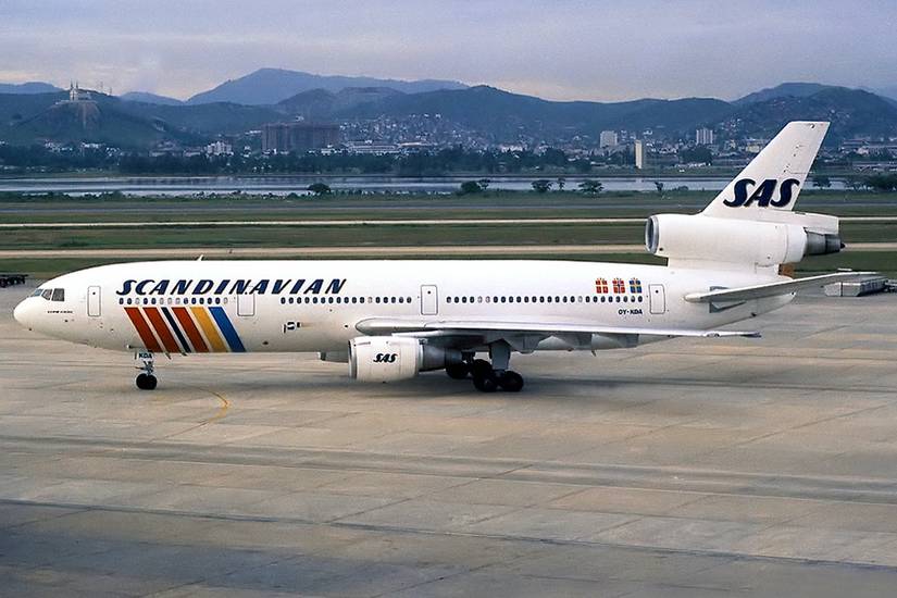 SAS DC-10