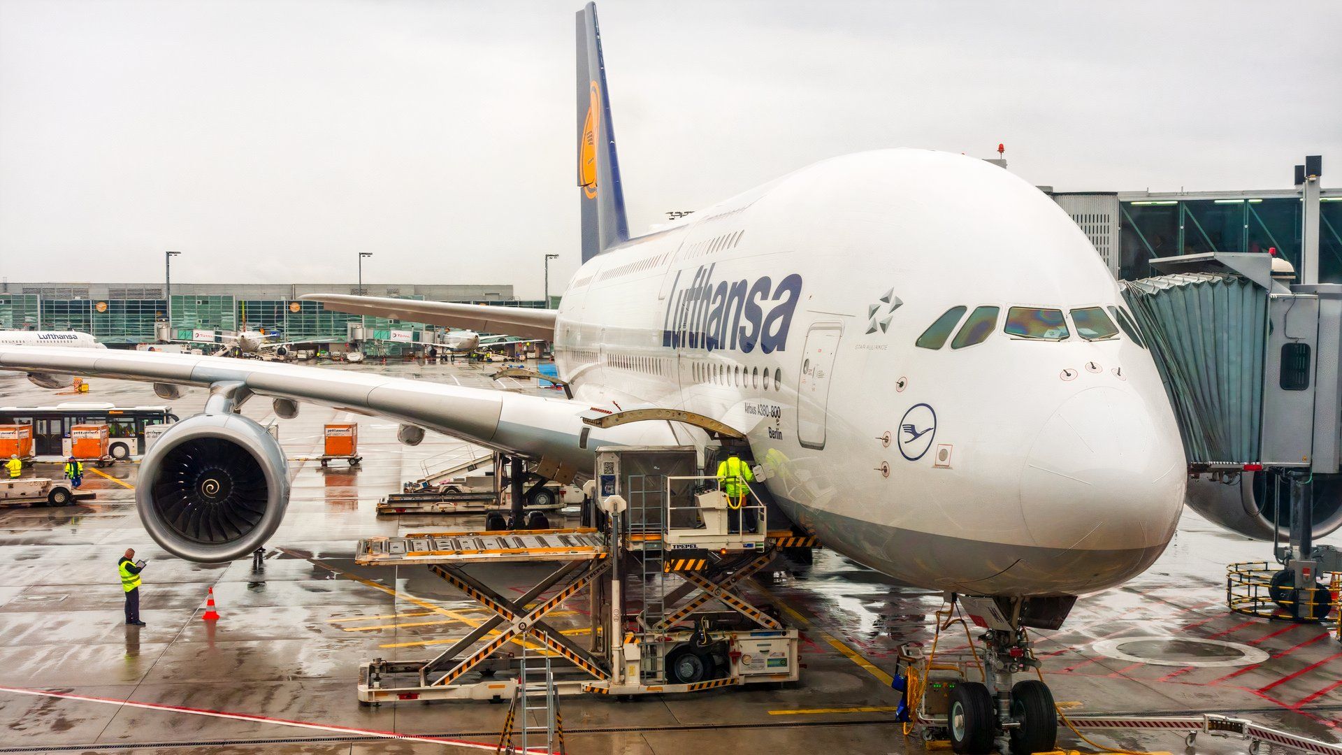 A Lufthansa Airbus A380 Has Been Scrapped & You Can Buy A Part