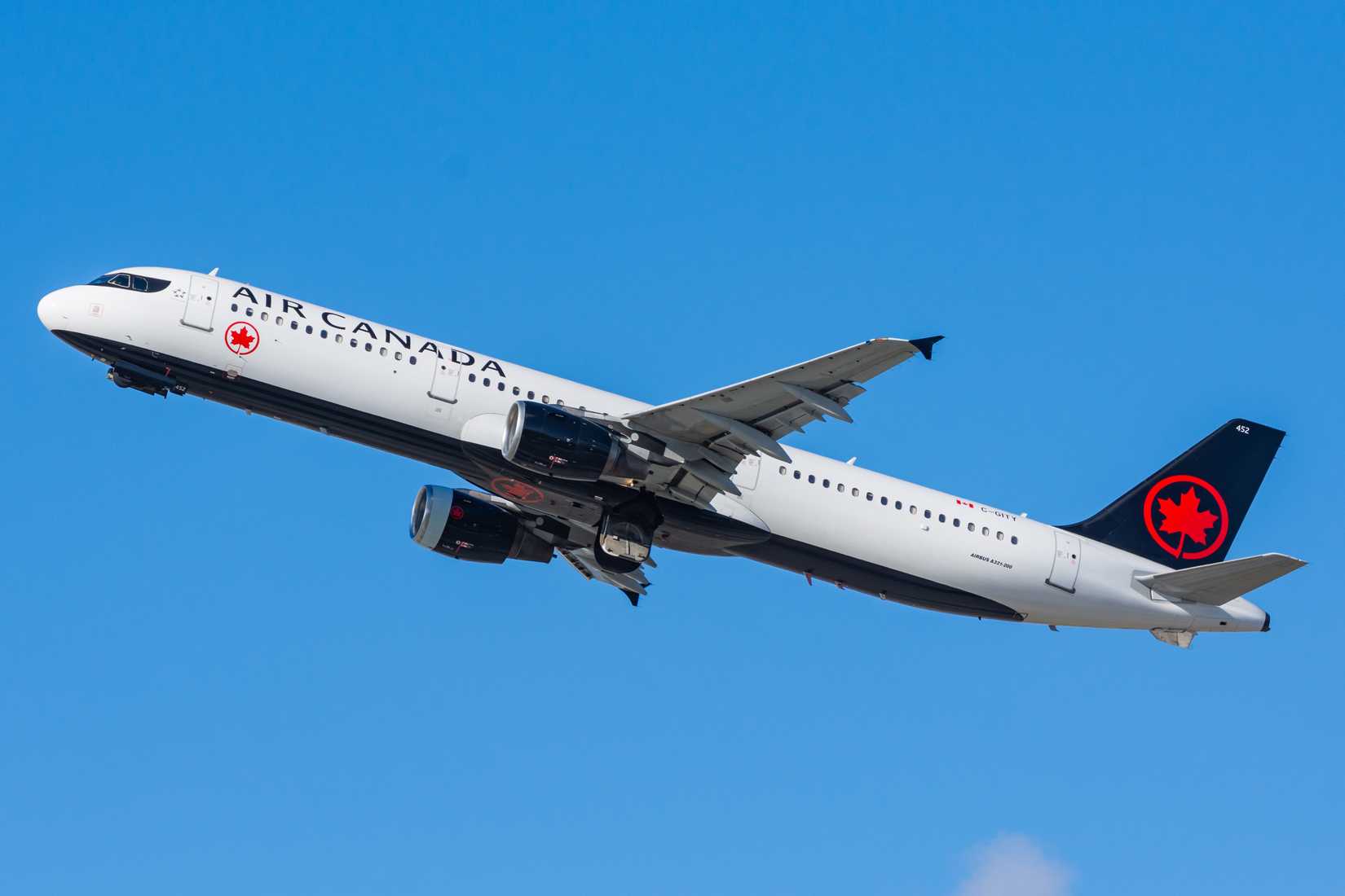 Air Canada A321 Inflight