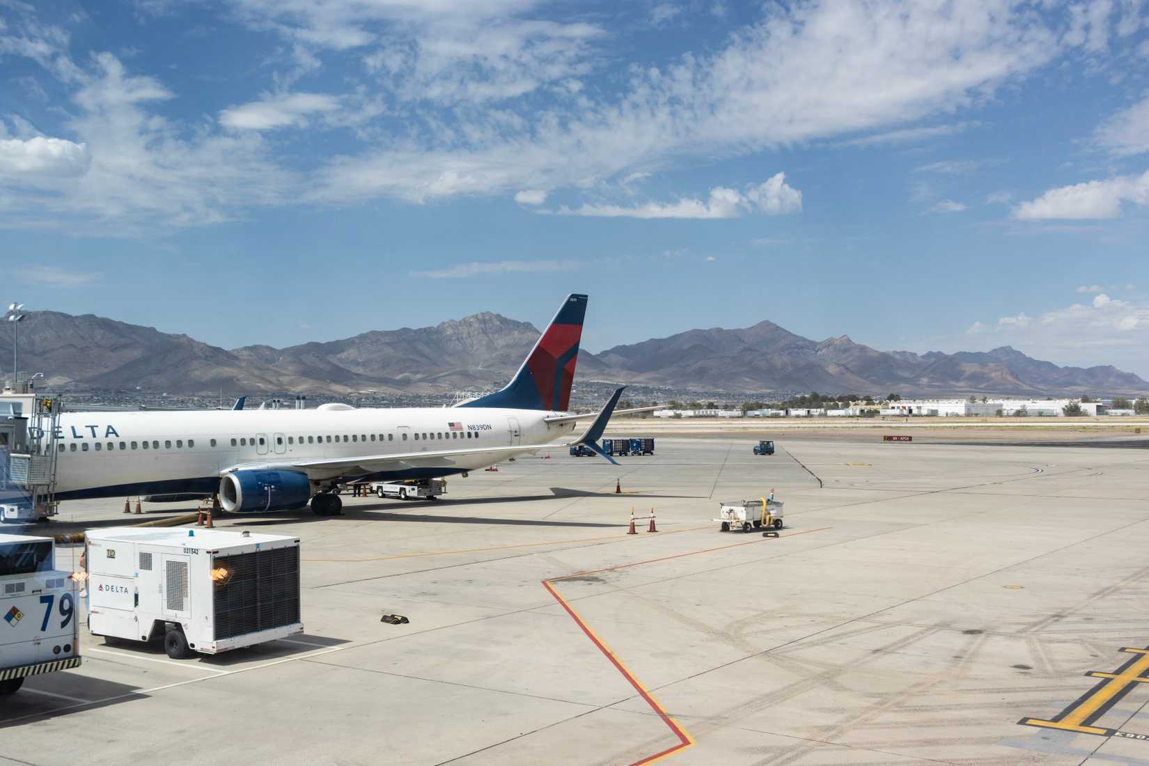 Delta 737 In El Paso
