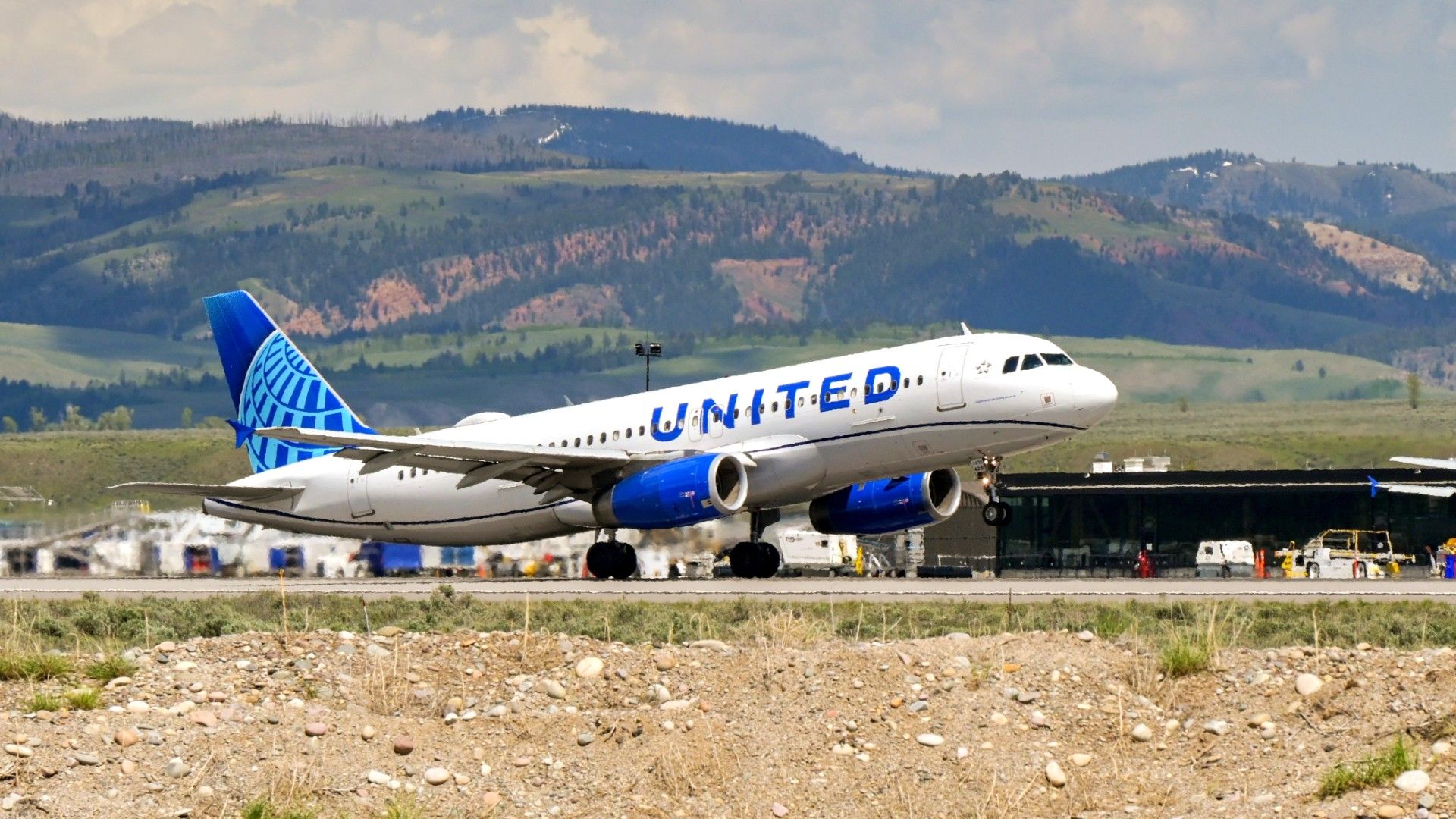 Why United Airlines Doesn't Want Its Airbus A320s Anymore