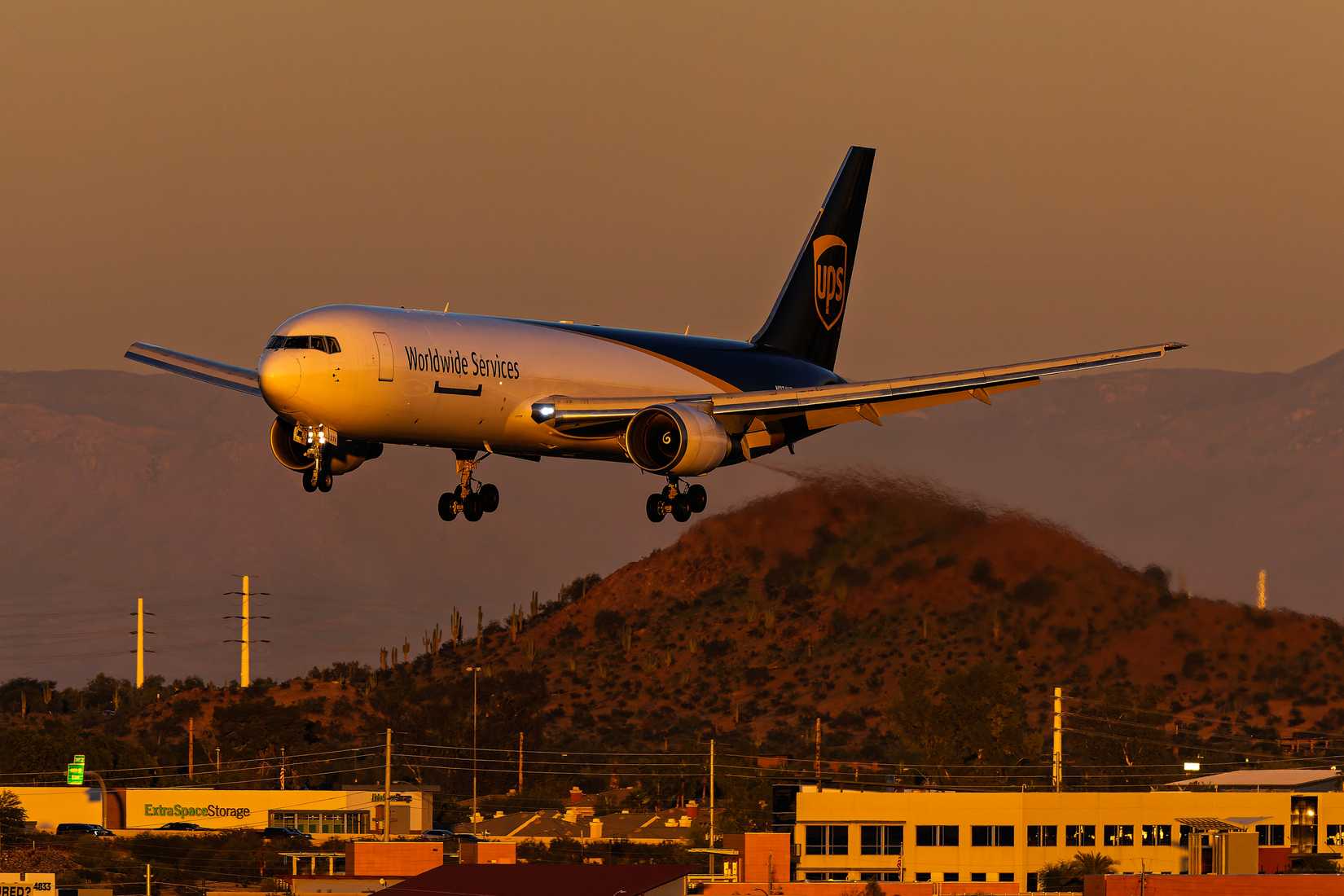 shutterstock_2709901659