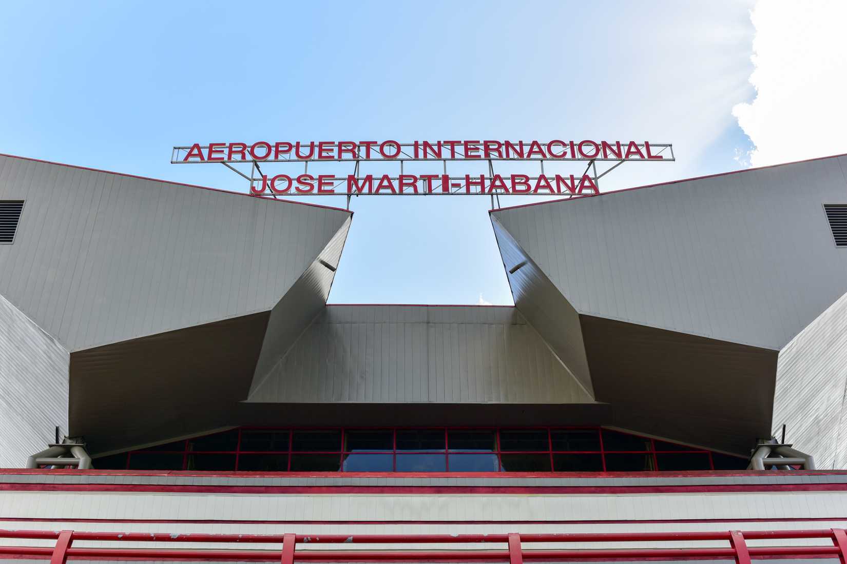 Havana Airport Sign