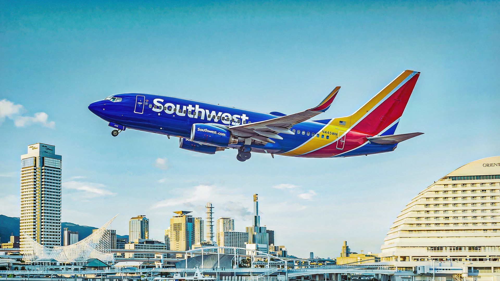Southwest Boeing 737-700 on initial climb