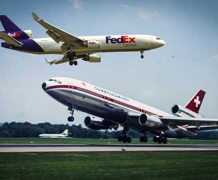 The Striking Differences Pilots Notice Between The McDonnell Douglas DC-10 & MD-11-1