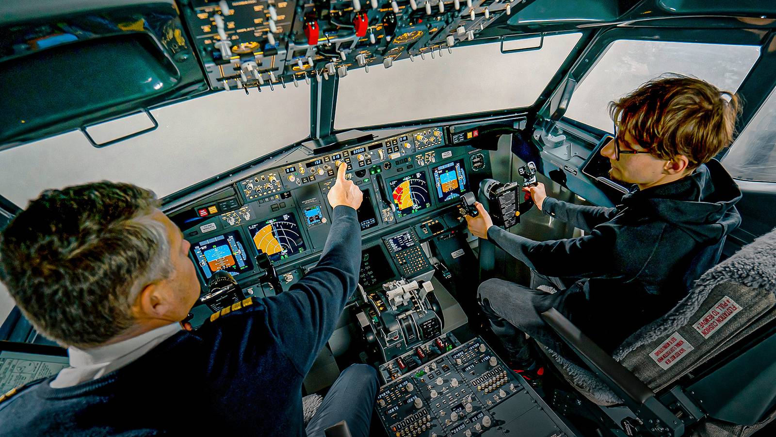 How Much Do Trainee Pilots Make?
