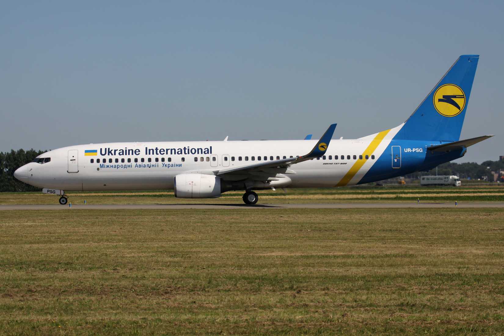 Ukraine International Airlines Boeing 737-800 with registration UR-PSG.