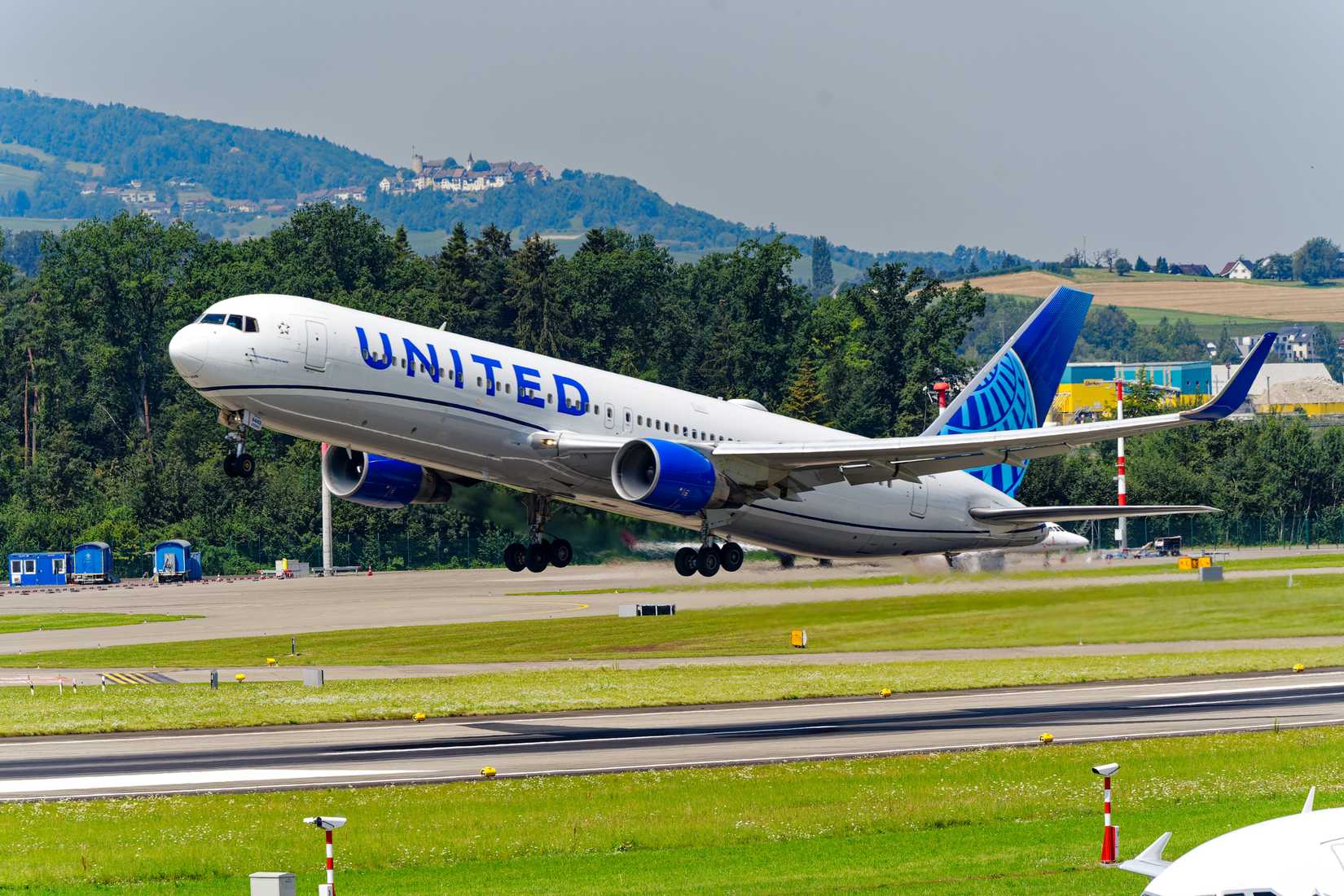 United Airlines 767